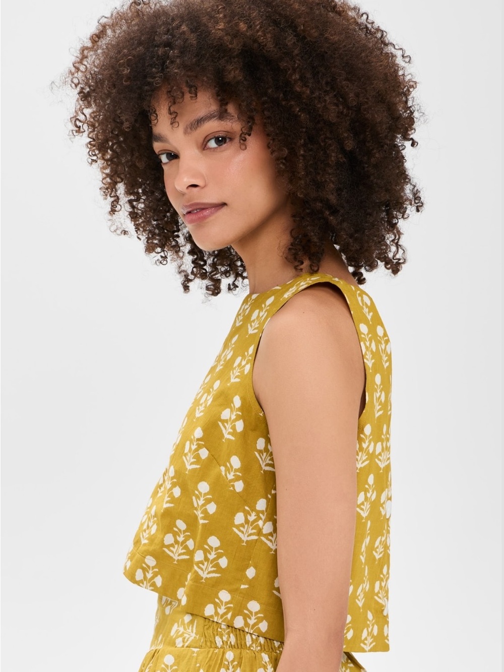 Marea Chartreuse Daffodil Top - Picture 5 of 14